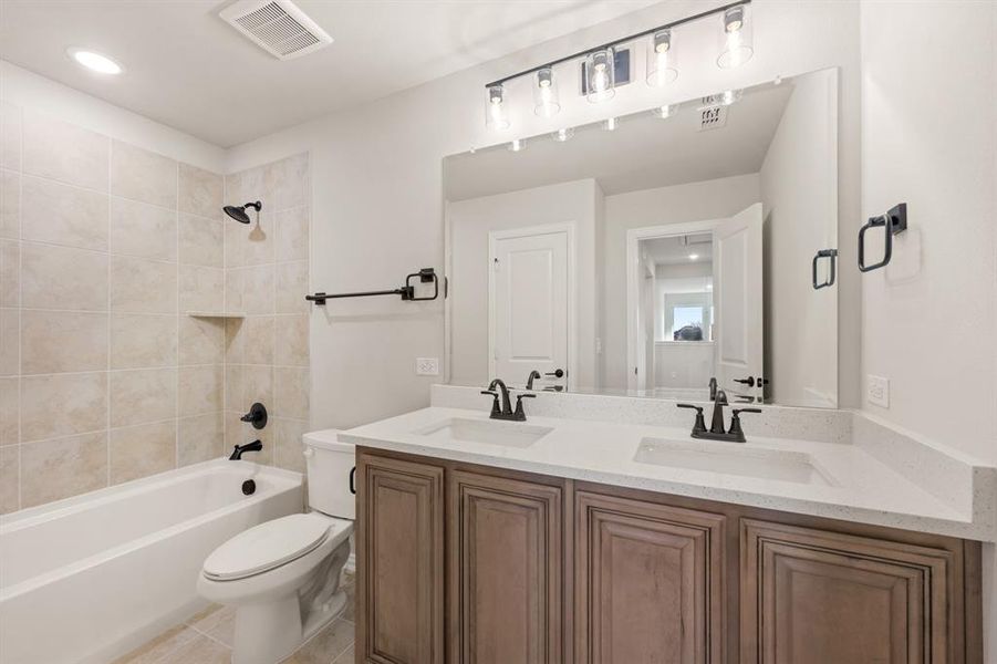 Image 40 of a home in Sable Creek.