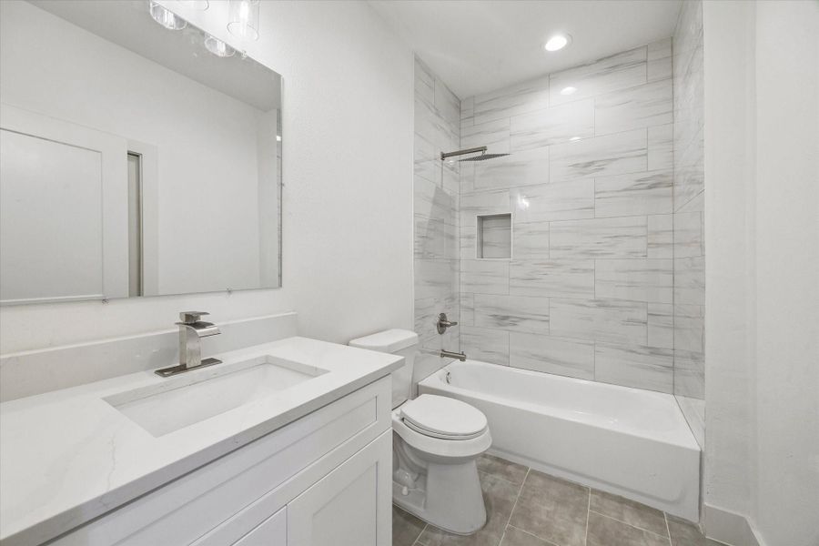 Furnished interior view inside a new home in , Houston (Image 8). Furnished interior view inside a new home in , Houston (Image 8).