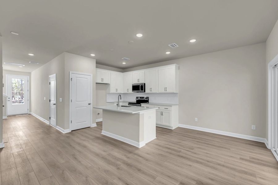 Image 16 of a home in Windward Village.