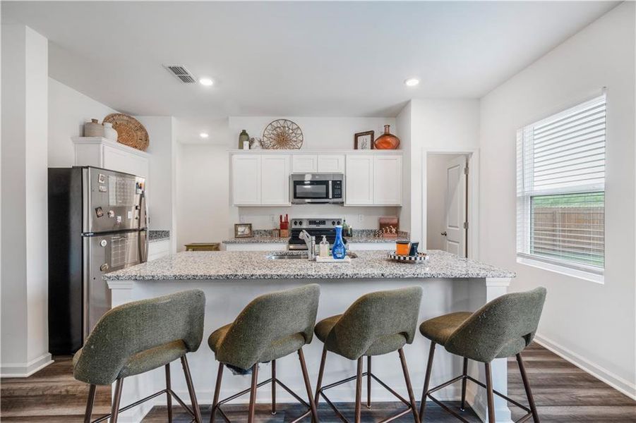Furnished interior view inside a new home in Casteel, Bethlehem (Image 25).
