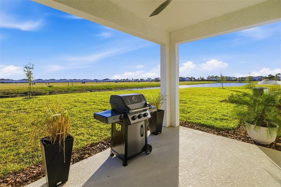 Exterior details and patio area of a home in Star Farms at Lakewood Ranch, Lakewood Ranch (Image 34).