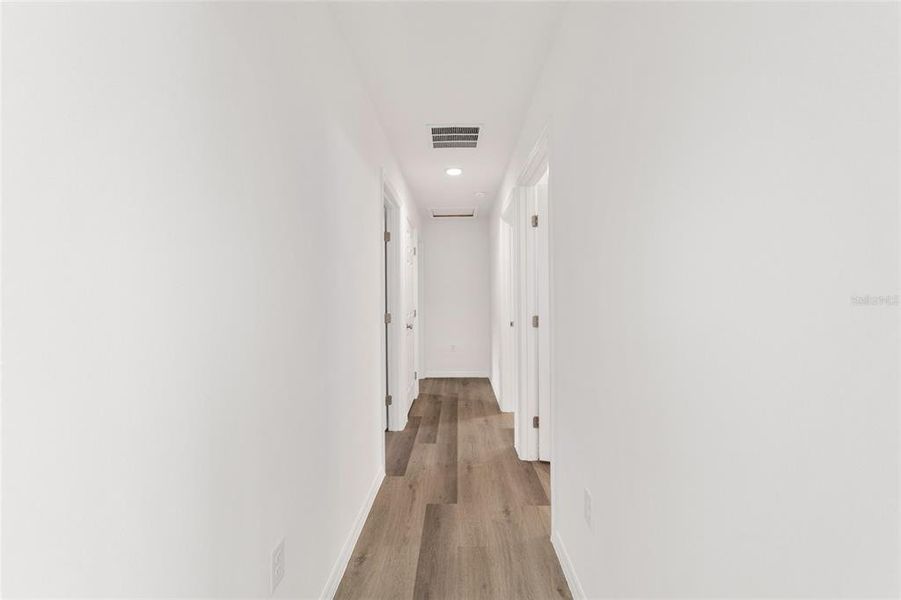 Spacious, unfurnished interior of a new home in , Silver Springs (Image 13).