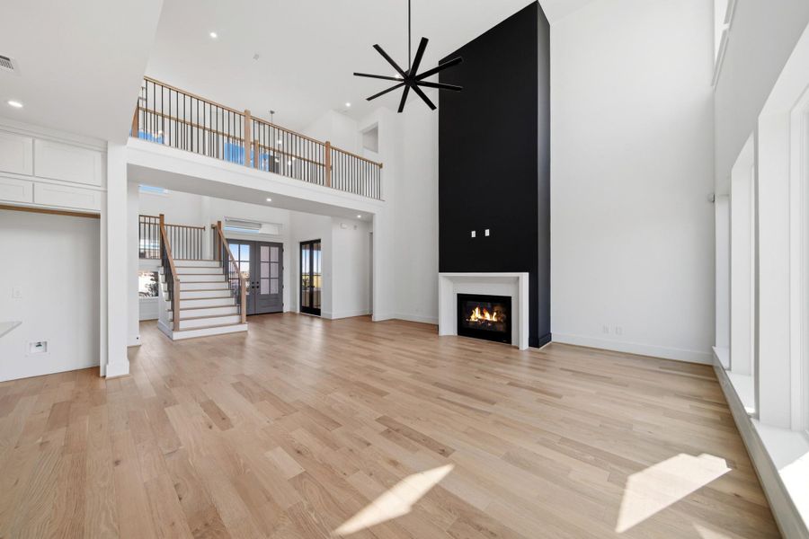 Spacious, unfurnished interior of a new home in Legacy, League City (Image 39).