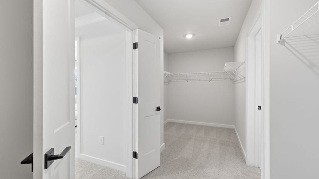 Spacious, unfurnished interior of a new home in Adams Glen, Greenville (Image 26).