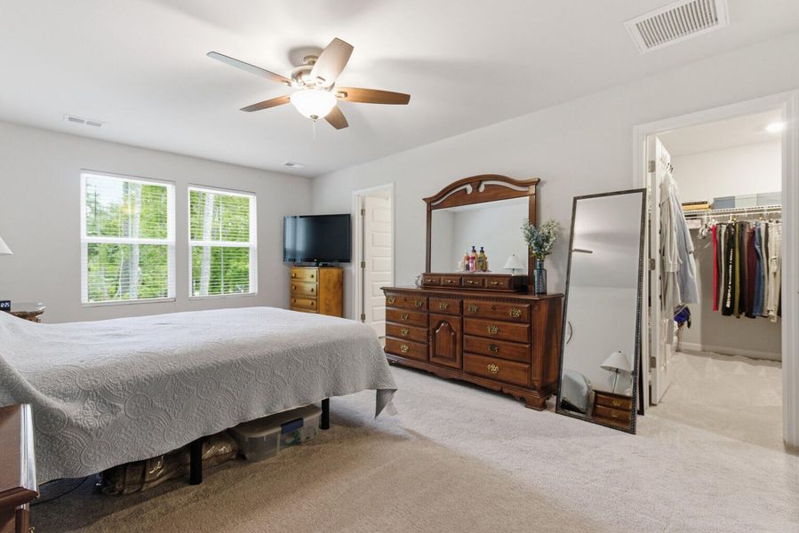 Furnished interior view inside a new home in , Charleston (Image 29).