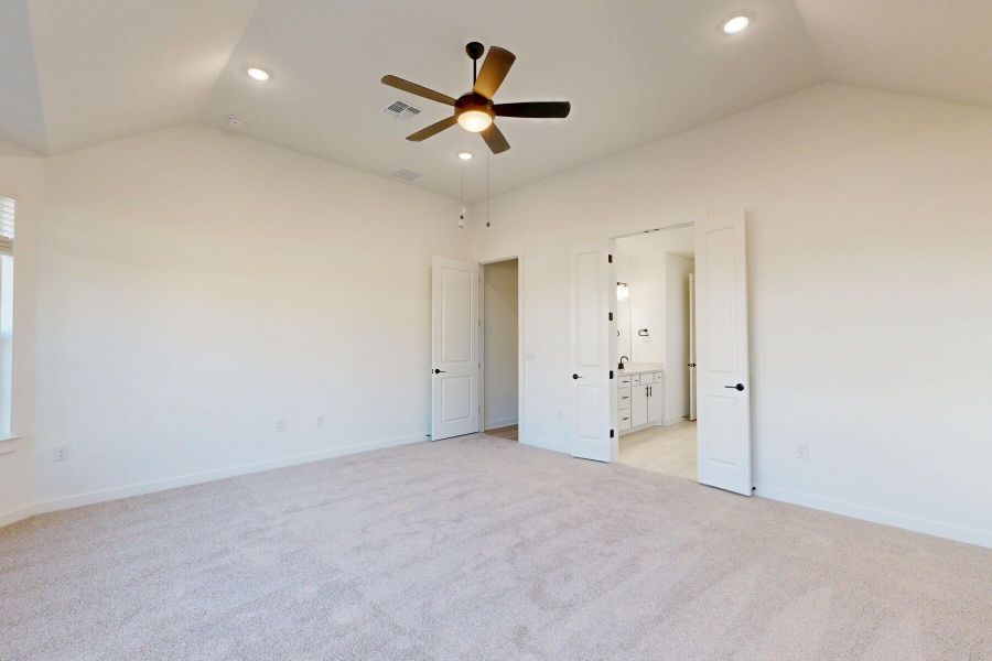 Owner's Bedroom Owner's Bedroom