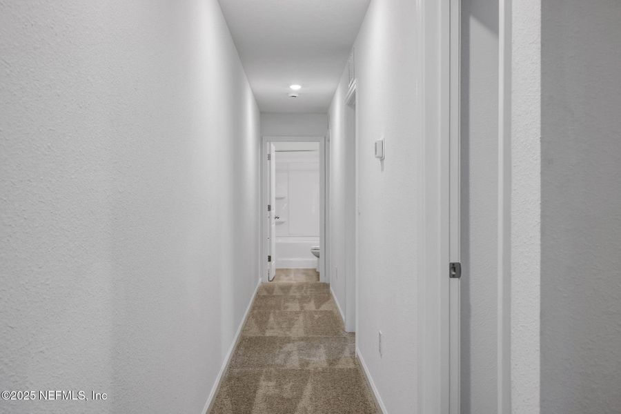 Spacious, unfurnished interior of a new home in , Jacksonville (Image 34).