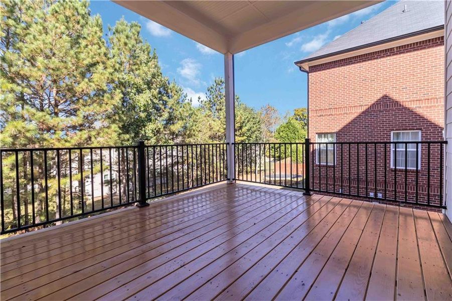 Exterior details and patio area of a home in , Atlanta (Image 30).