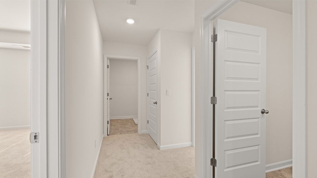 Representative furnished interior of a home built from the Penwell by D.R. Horton in Kingston Ranch at Lake Oconee, Buckhead (Image 14). Representative furnished interior of a home built from the Penwell by D.R. Horton in Kingston Ranch at Lake Oconee, Buckhead (Image 14).