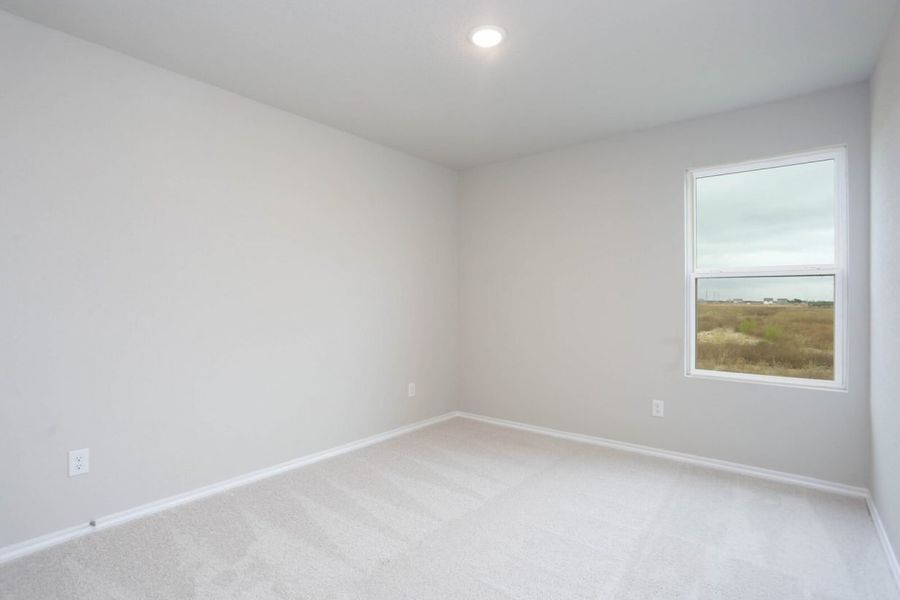 Representative unfurnished interior of a home built from the Parker Colony At Pinehurst by Brohn Homes in Colony at Pinehurst, Pinehurst (Image 23).