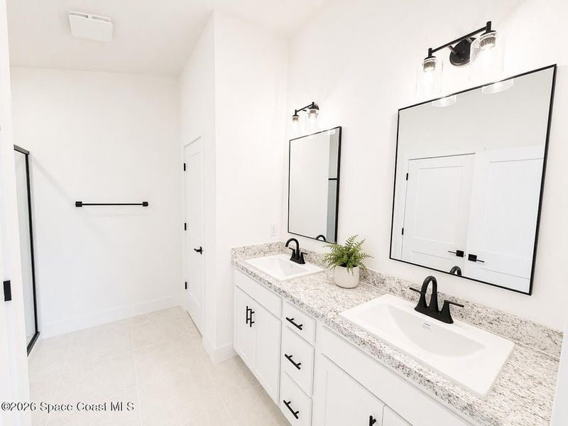 Furnished interior view inside a new home in St. John's Preserve, Palm Bay (Image 11).