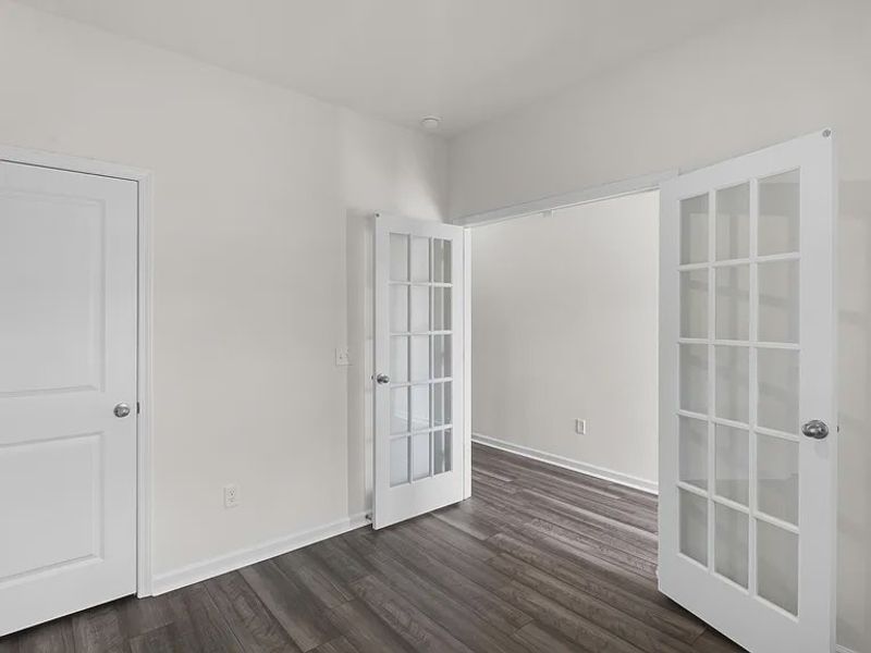 Spacious, unfurnished interior of a new home in Providence Station at Trolley Run, Aiken (Image 11).