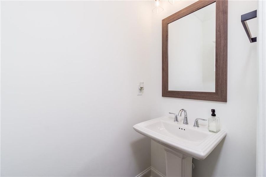 Close-up of interior finishes inside a home in Evanshire Single Family, Duluth (Image 20).