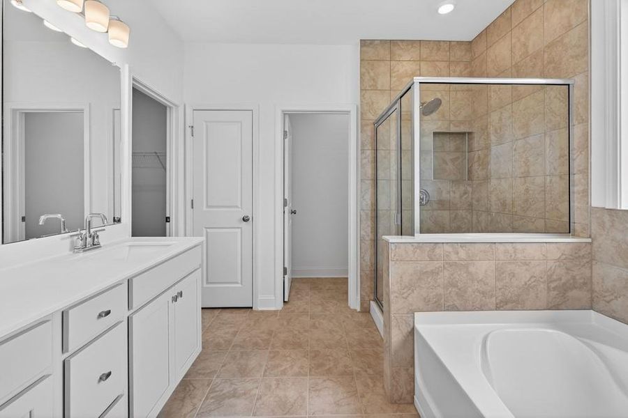 Furnished interior view inside a new home in Auburn Glen, Dacula (Image 12).