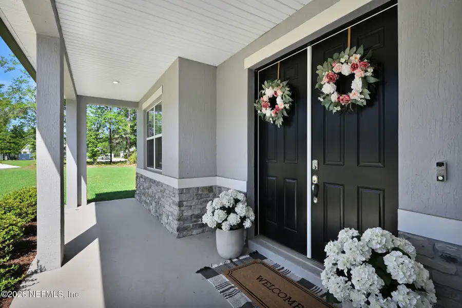 Exterior details and patio area of a home in , Middleburg (Image 4).