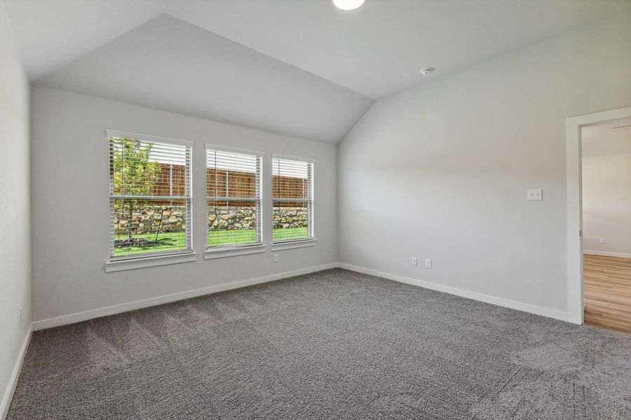 Spacious, unfurnished interior of a new home in Prairie Winds, Hutto (Image 16).