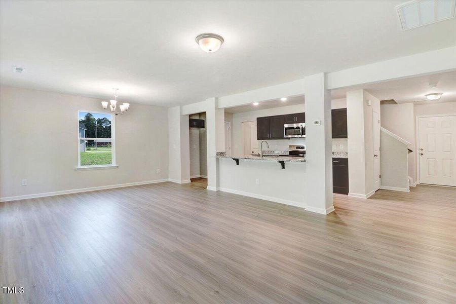 08-200 Streamlet Dr-8