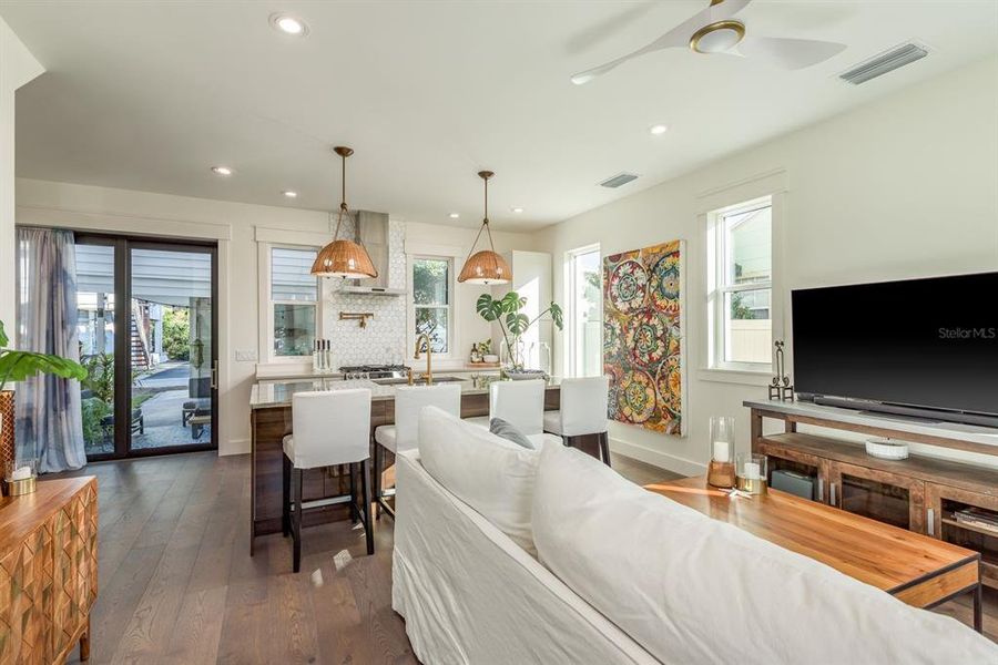 Furnished interior view inside a new home in , St. Petersburg (Image 14).