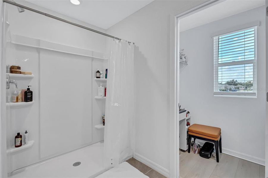 Furnished interior view inside a new home in , Tampa (Image 43).