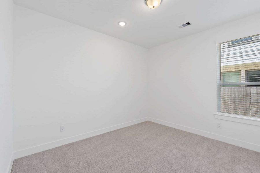 Spacious, unfurnished interior of a new home in Jordan Ranch, Fulshear (Image 21). Spacious, unfurnished interior of a new home in Jordan Ranch, Fulshear (Image 21).