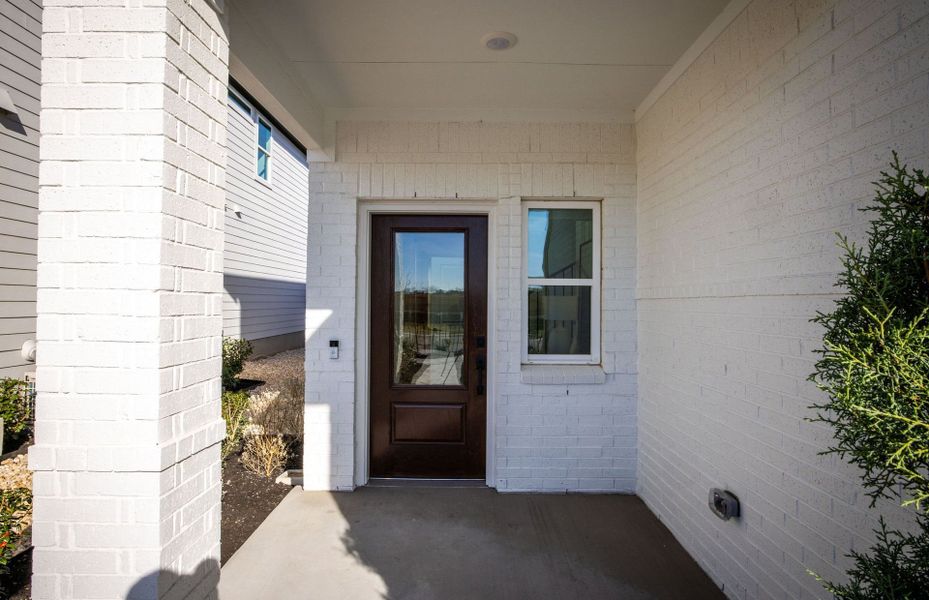 Representative exterior details of a home built from the Fentress by Pulte Homes in Cameron Place, Austin (Image 29).