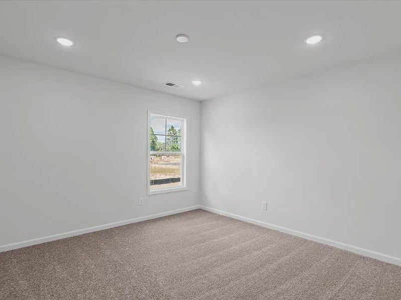 Spacious, unfurnished interior of a new home in Portrait Hills, Aiken (Image 12).