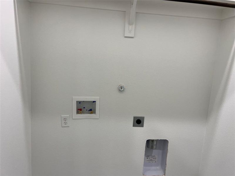 Close-up of interior finishes inside a home in , Fort Worth (Image 6).