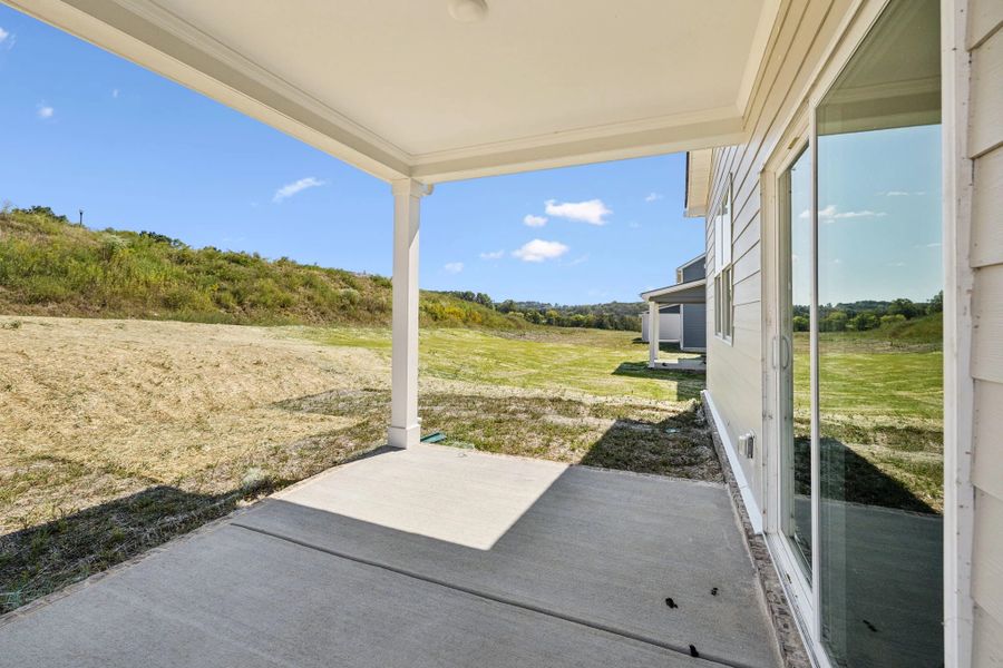 Image 45 of a home in Willow Landing.