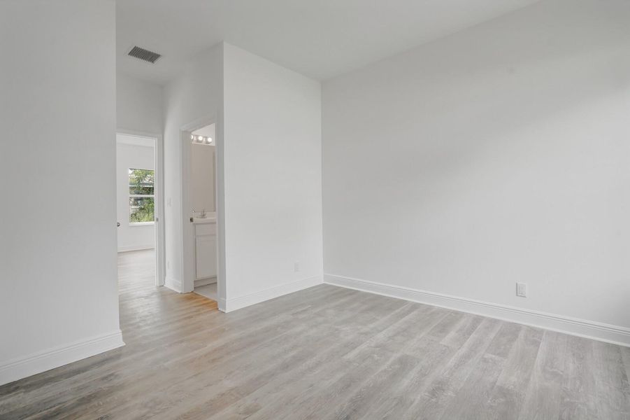 Spacious, unfurnished interior of a new home in , Lantana (Image 10). Spacious, unfurnished interior of a new home in , Lantana (Image 10).