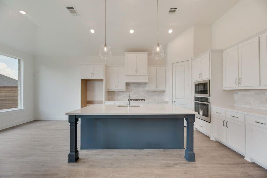 Furnished interior view inside a new home in Solterra Texas, Mesquite (Image 11).