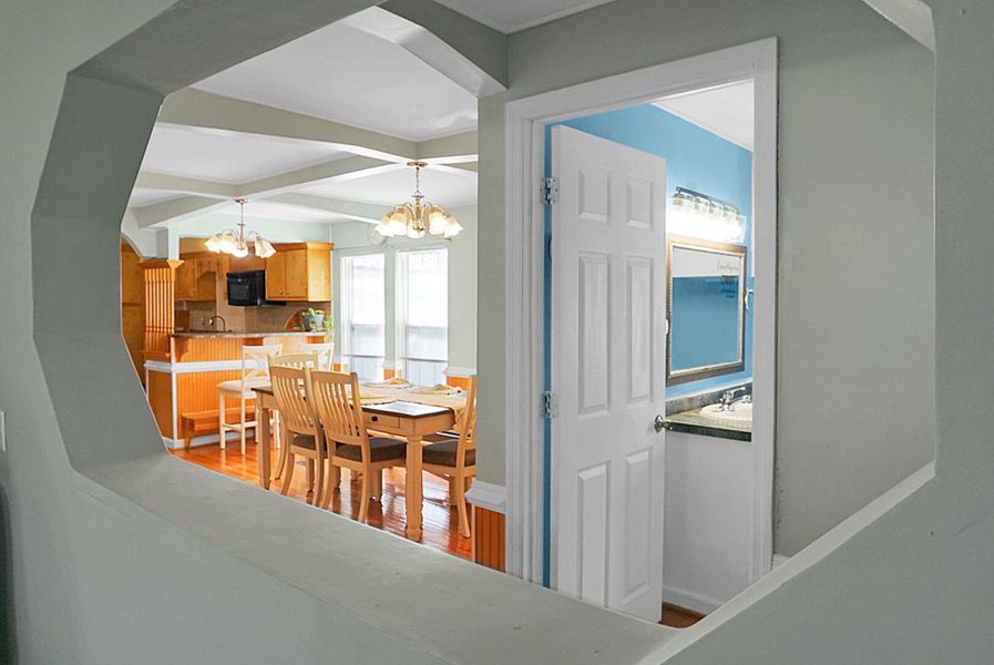 Furnished interior view inside a new home in , Bonneau (Image 71).
