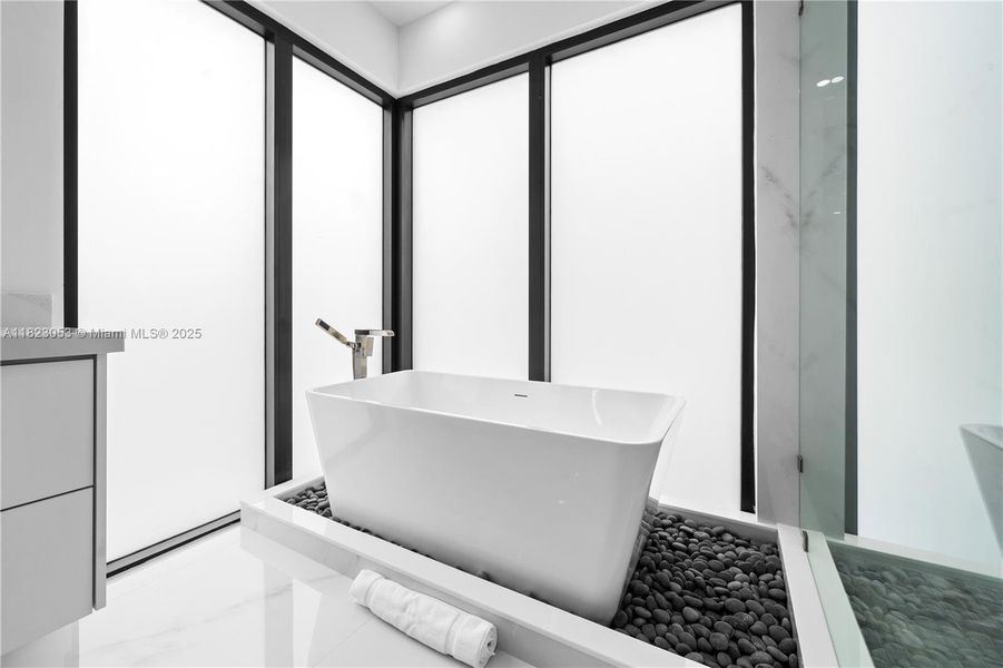 Furnished interior view inside a new home in , Miami (Image 39).