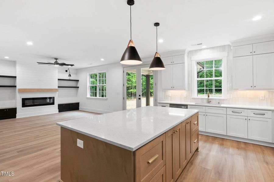 35-web-or-mls-114-crow-dr 35-web-or-mls-114-crow-dr