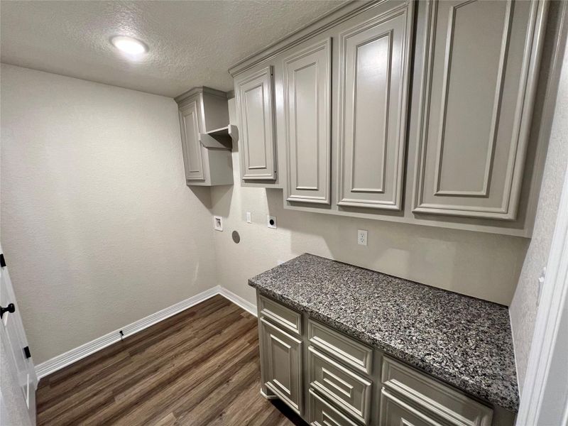 Furnished interior view inside a new home in , Angleton (Image 6).