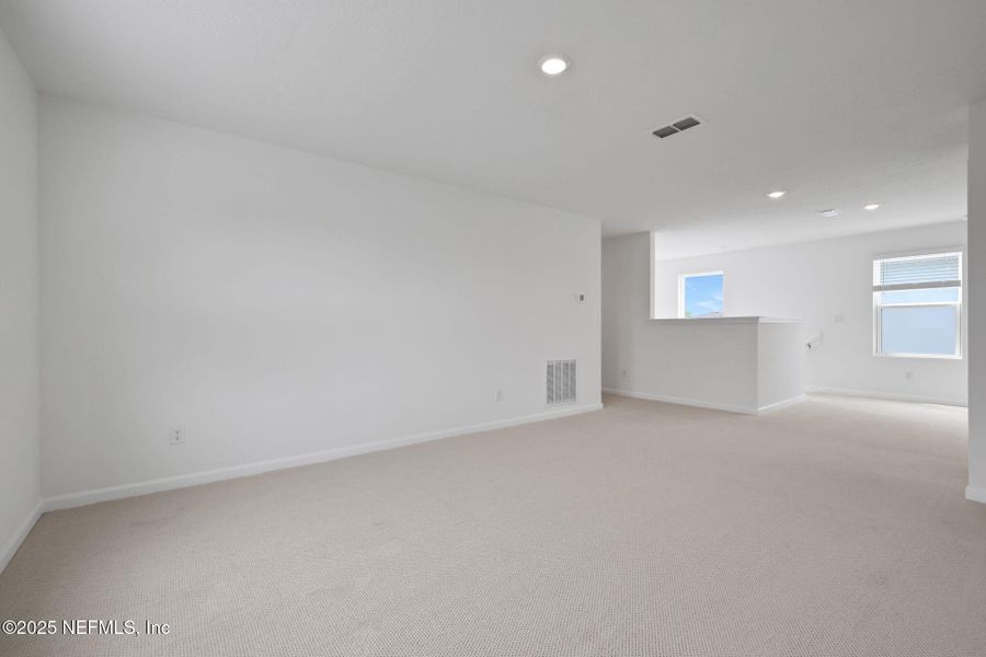 Spacious, unfurnished interior of a new home in Cordova Palms, St. Augustine (Image 26).