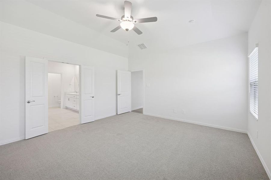 Photo is not of the actual home, but is an inspirational photo of builder’s model home and may depict options, furnishings, and/or decorator features that are not included.