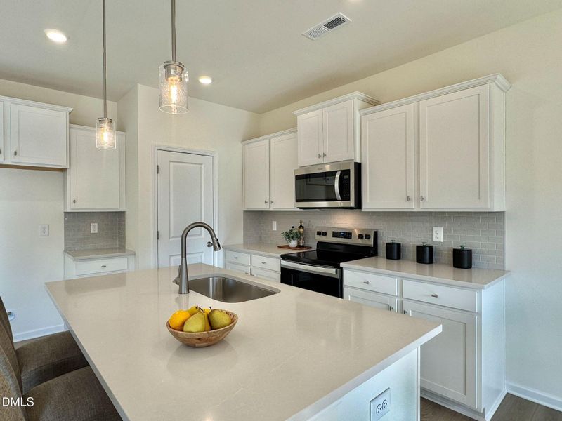 20260329_212735044_iOS