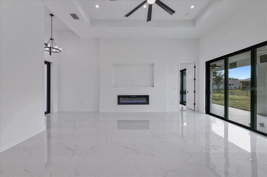 Spacious, unfurnished interior of a new home in , Cape Coral (Image 36).