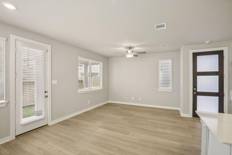 Photo is not of the actual home but is an inspirational photo of builder’s model home and may depict options, furnishings, and/or decorator features that are not included. Photo is not of the actual home but is an inspirational photo of builder’s model home and may depict options, furnishings, and/or decorator features that are not included.