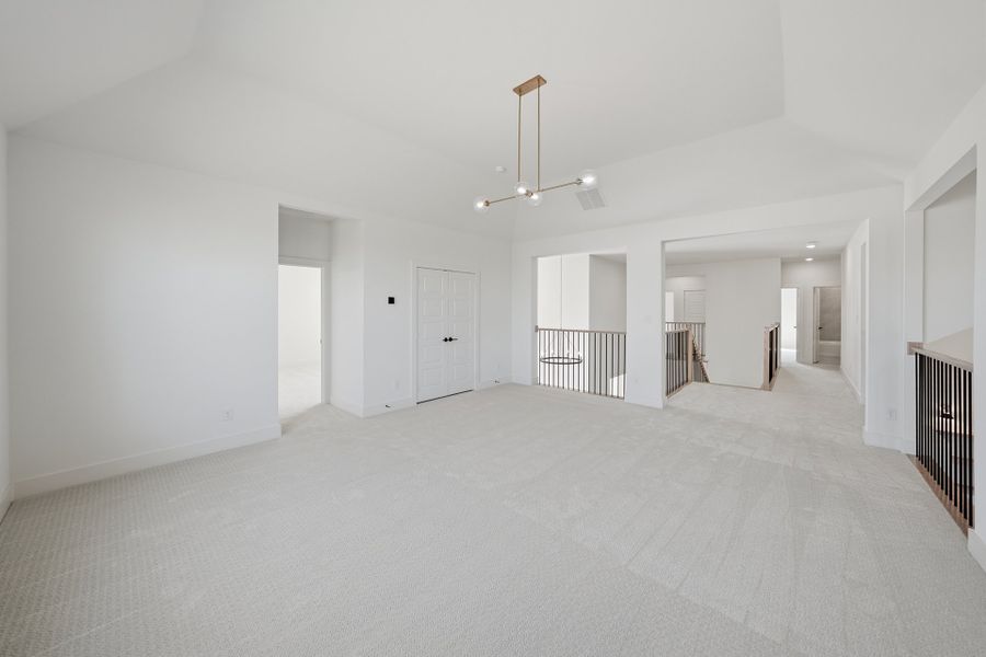 Spacious, unfurnished interior of a new home in Park Place - 80' Lots, Prosper (Image 43).