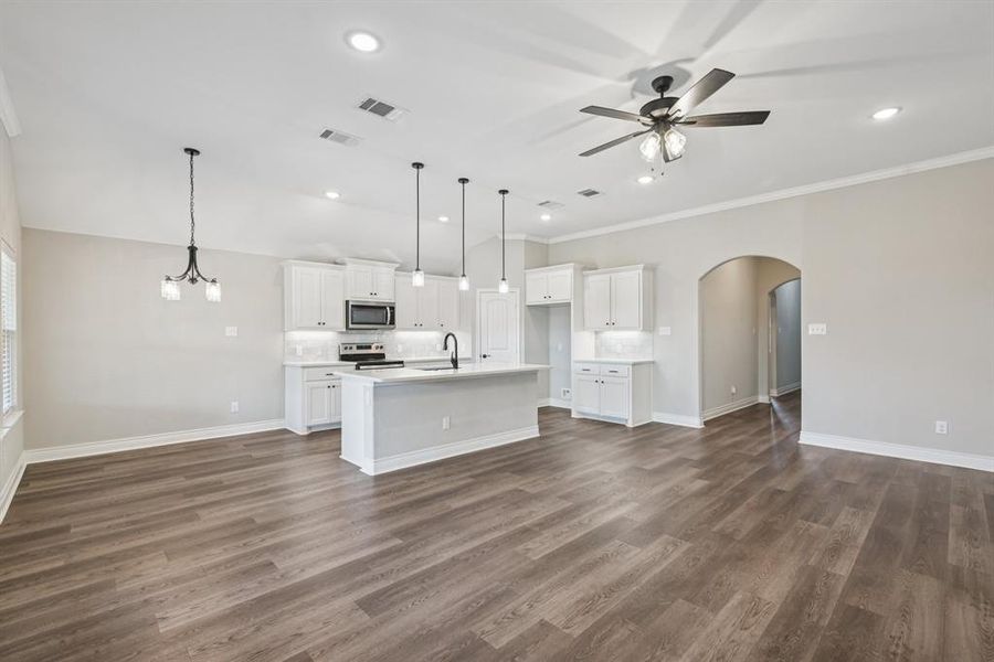 Spacious, unfurnished interior of a new home in , Greenville (Image 24). Spacious, unfurnished interior of a new home in , Greenville (Image 24).
