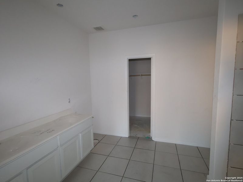 In-progress construction of a new home in Greenspoint Heights, Seguin, TX (Image 32). In-progress construction of a new home in Greenspoint Heights, Seguin, TX (Image 32).