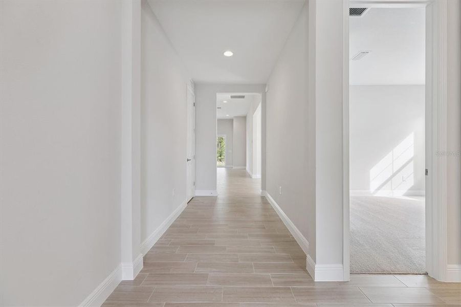 Spacious, unfurnished interior of a new home in Caldera, Spring Hill (Image 18).