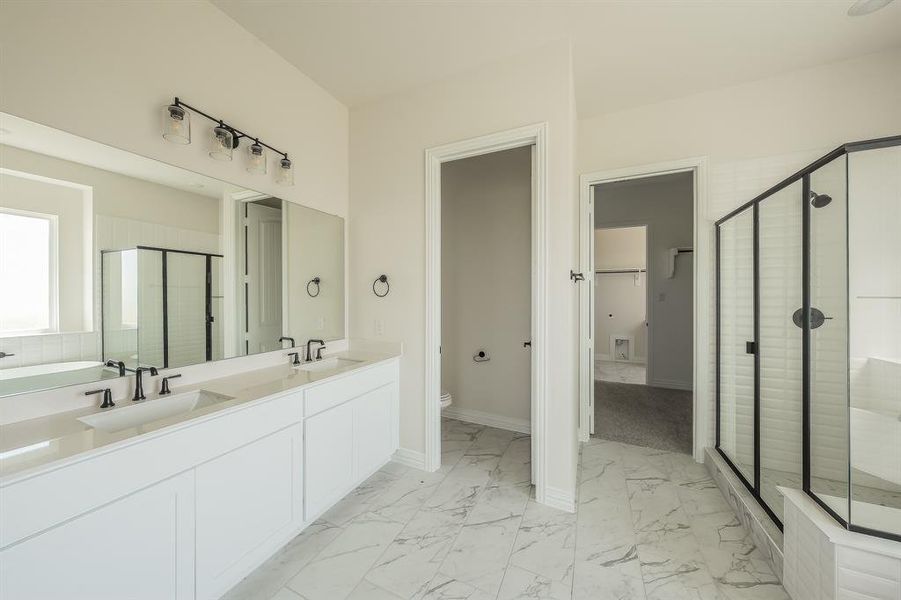 Furnished interior view inside a new home in Matthews Farms, Venus (Image 10).