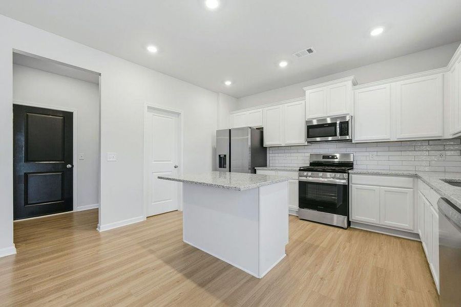 Furnished interior view inside a new home in Creekside Landing, Dallas (Image 4).