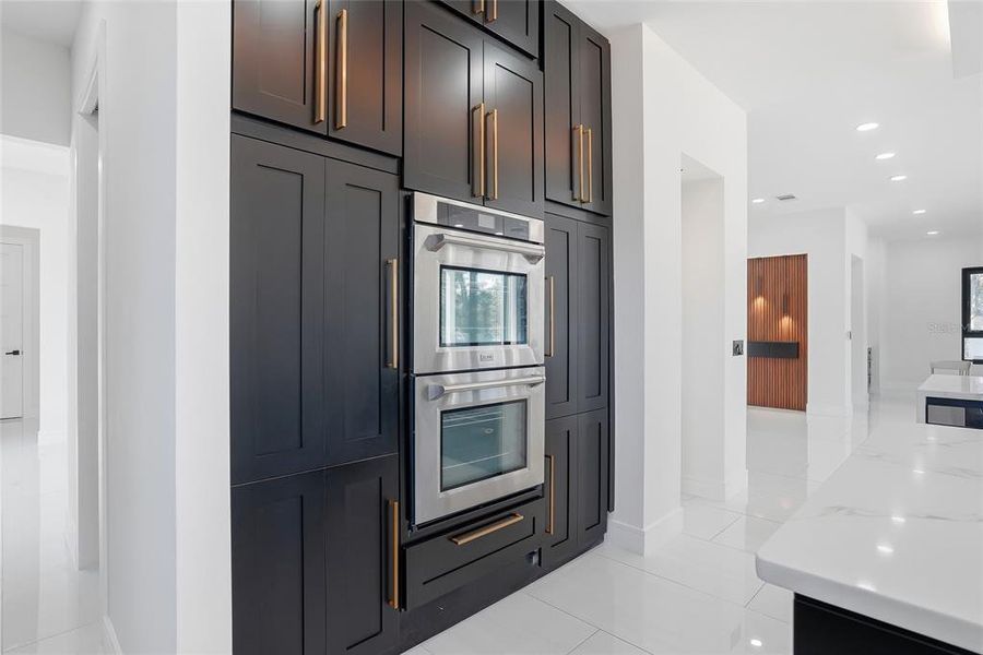 Furnished interior view inside a new home in , Tampa (Image 67).