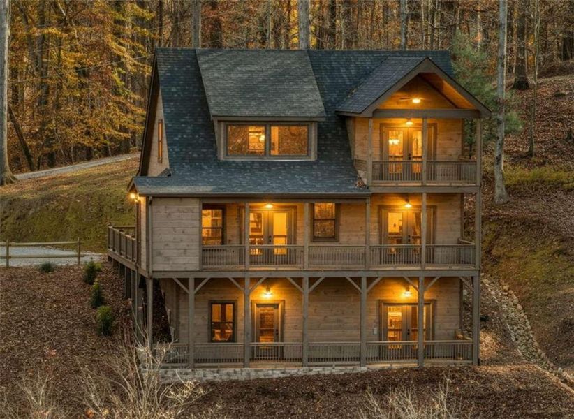 Image 42 of a home in .