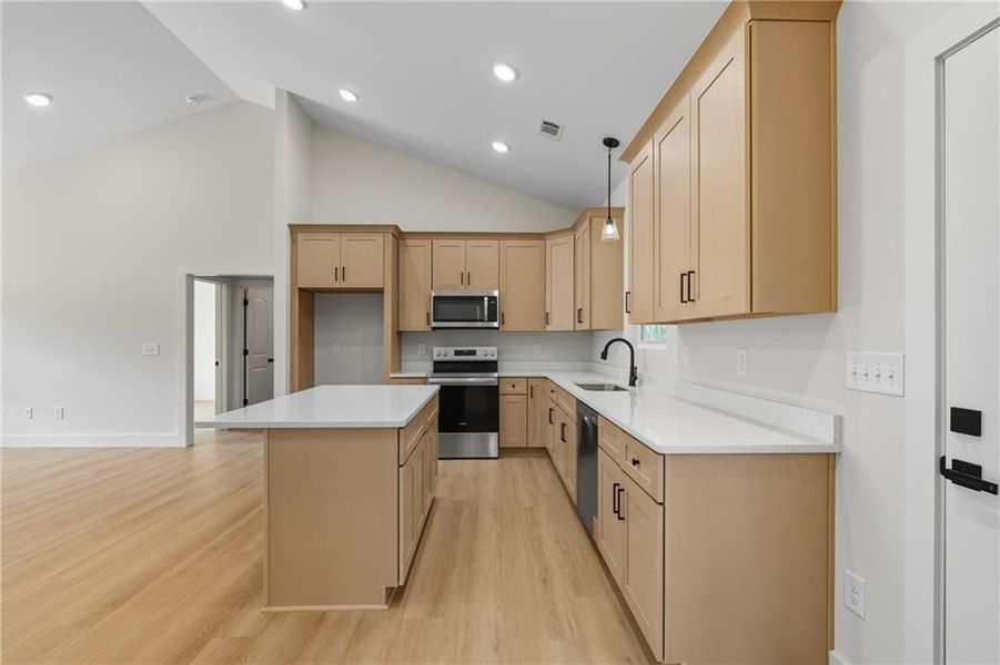 Furnished interior view inside a new home in , Toccoa (Image 7).