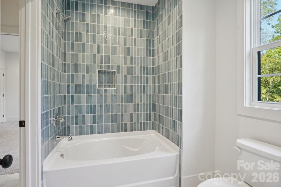 Image 42 of a home in .