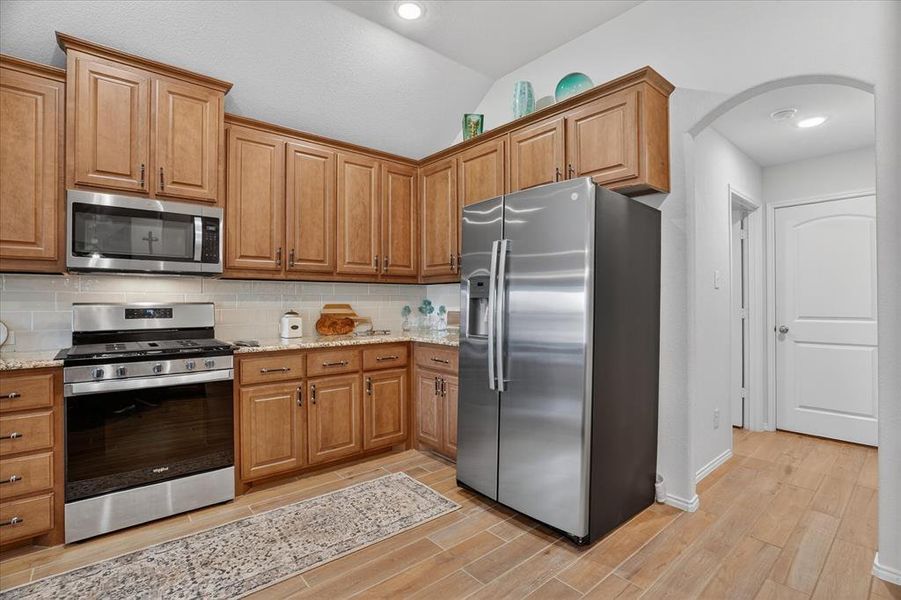 Furnished interior view inside a new home in Silo Mills, Joshua (Image 16).
